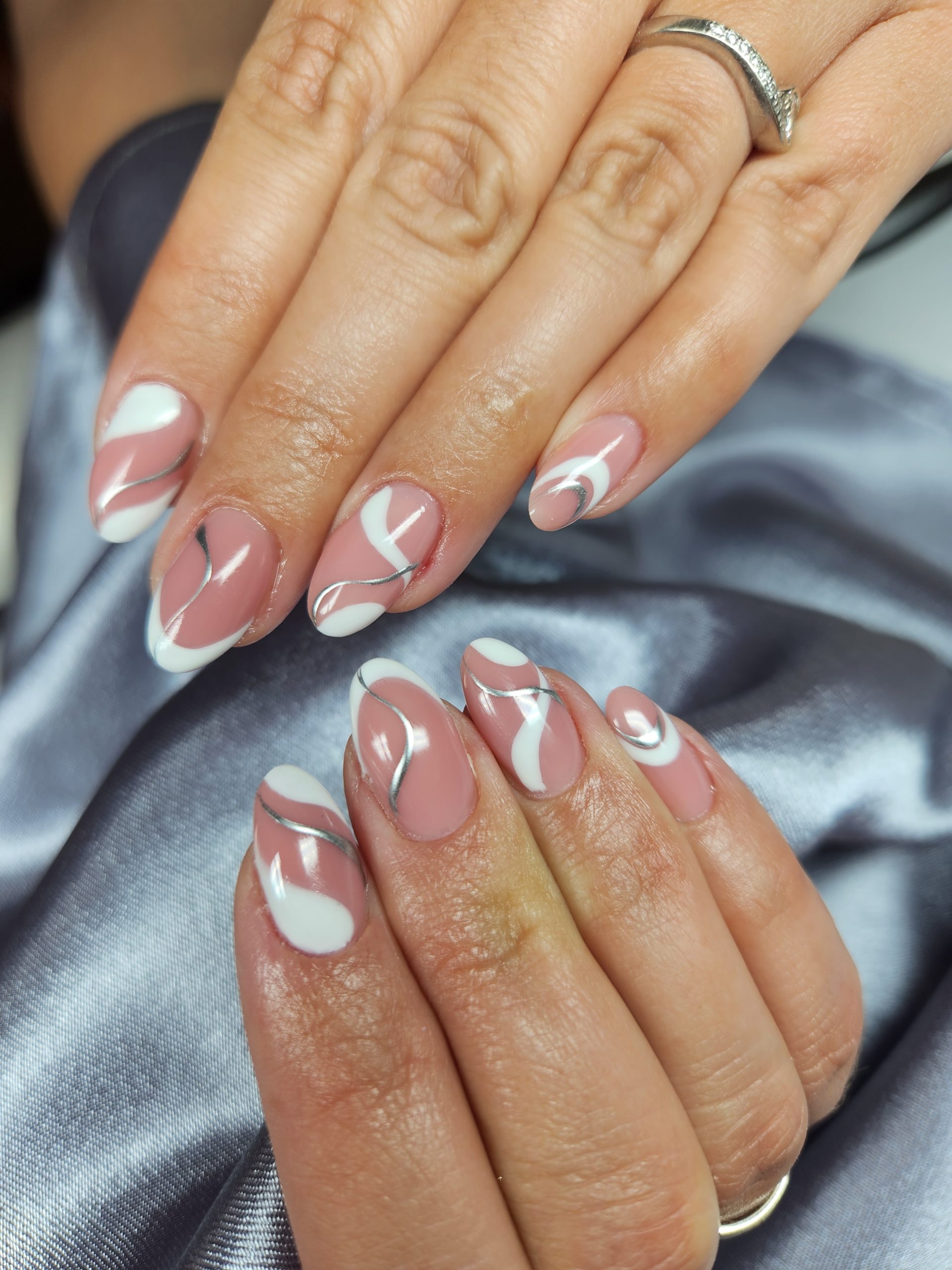 Bridal nails